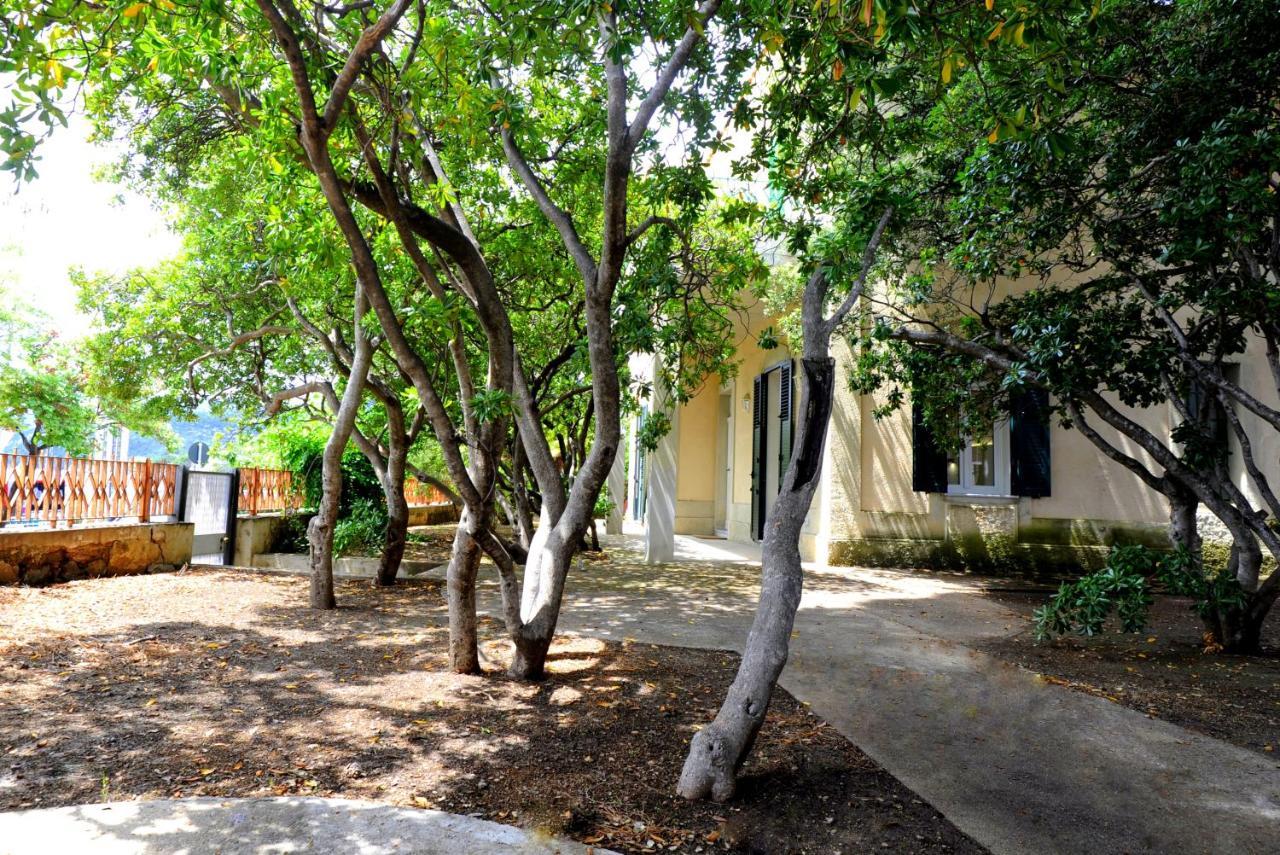 Depandance Caramare Hotel Cala Gonone Exterior photo